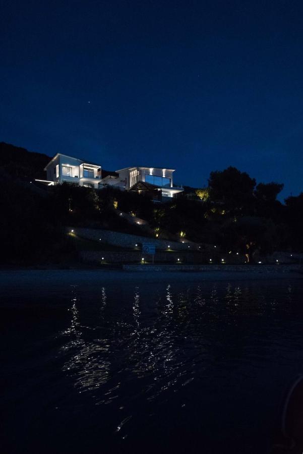 Mr Grey Luxury Villa Spartokhórion Dış mekan fotoğraf