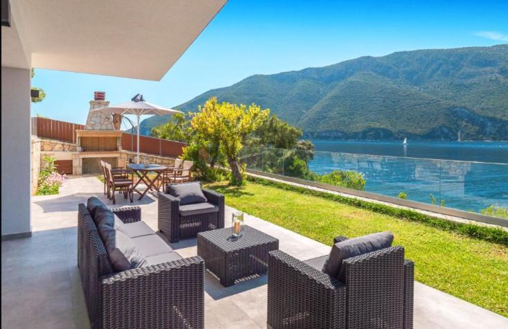 Mr Grey Luxury Villa Spartokhórion Dış mekan fotoğraf