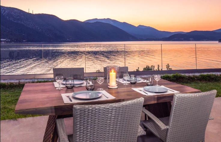Mr Grey Luxury Villa Spartokhórion Dış mekan fotoğraf